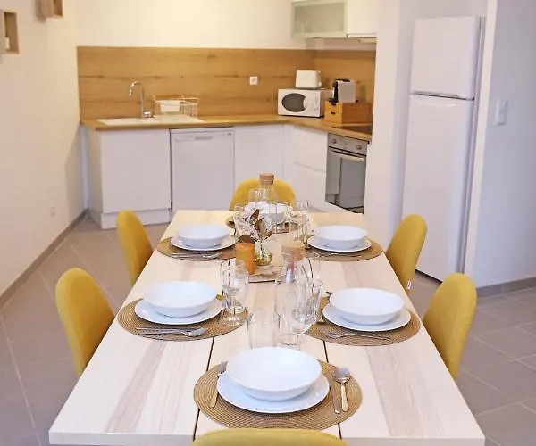 #sweet Moments By Eauz'homes -wifi-netflix *