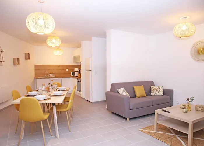 #sweet Moments By Eauz'homes -wifi-netflix *